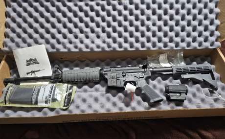 Nueva (nunca se a disparado) AR 15 (M4) 16", Venta de Armas de fuego en PR