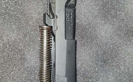 P320 Full Size Slide con cañon 9mm con rosca 1/2-28 y recoil spring, Venta de Armas de fuego en PR