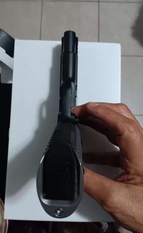 (No Cambios)Taurus PT1911 commander excelentes cond , Venta de Armas de fuego en PR
