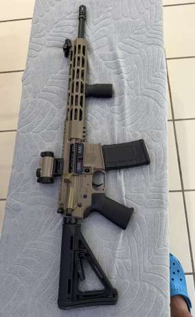 AR15 Diamond Back 300BLK, Venta de Armas de fuego en PR