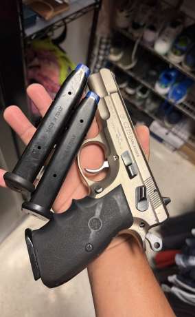 CZ 75B, Venta de Armas de fuego en PR