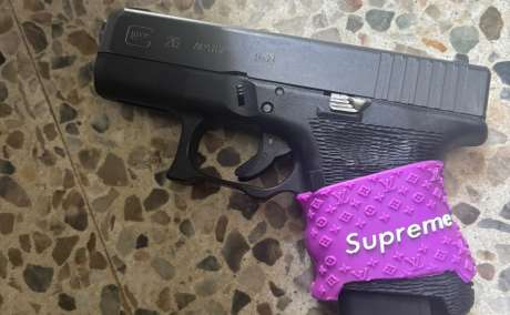 Glock 26 pagó el traspaso, Venta de Armas de fuego en PR