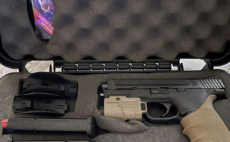 Se vende S&W M&P9 9mm 3 Mags , Venta de Armas de fuego en PR