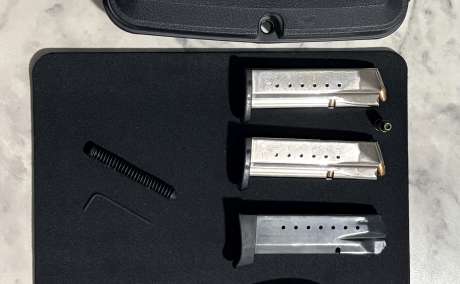 S&W SD9VE 9mm ( Combo Completo Traspaso Incluido en la Armeria ) , Venta de Armas de fuego en PR