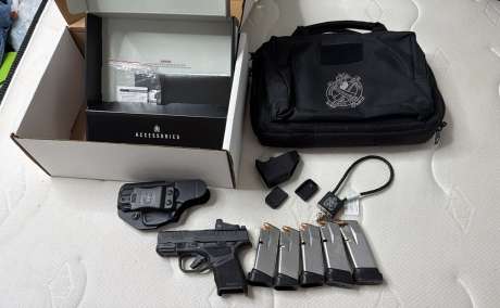 Hellcat 9mm práctica mente nueva con todo sus componentes, Venta de Armas de fuego en PR