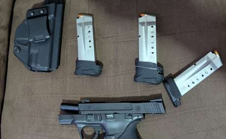 Smith shield 2.0 9mm cambio por Glock 19 i pistola compacta, Venta de Armas de fuego en PR