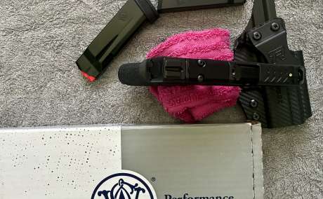 Smith and Wesson M&amp;P Shield X preformece carry comp *****Accesorios para diferente armas  detalles y precios en la info., Venta de Armas de fuego en PR