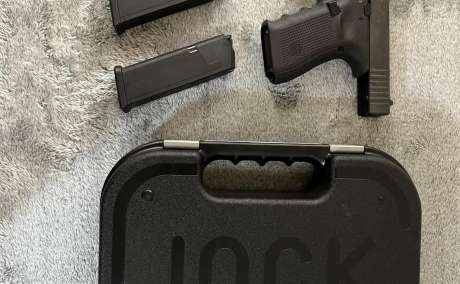 Glock 19 (Gen4) 9mm - casi nueva, Venta de Armas de fuego en PR