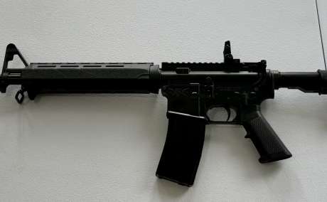 AR15 M4 (5.56/.223) 16 Pulgadas, 2 Magazine. Estética 10/10! (SOLO VENTA), Venta de Armas de fuego en PR
