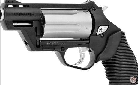 Taurus Judge Public Defender Poly Black/Stainless 45 Long Colt + 410 Shotshell Revolver, Venta de Armas de fuego en PR