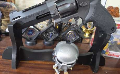 Veta de Revolver Mag 357 Raging Hunter con Expor , Venta de Armas de fuego en PR