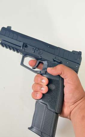 F&N 5.7 , Venta de Armas de fuego en PR