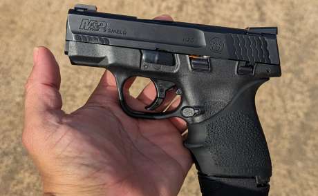Smith shield 2.0 9mm cambio por Beretta px4 storm o pistola compacta SIG Sauer Glock ect que no sea Taurus ni Ruger, Armas de fuego en PR