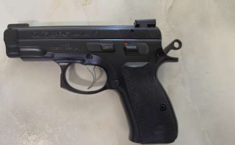 CZ 75 Compact, Armas de fuego en PR