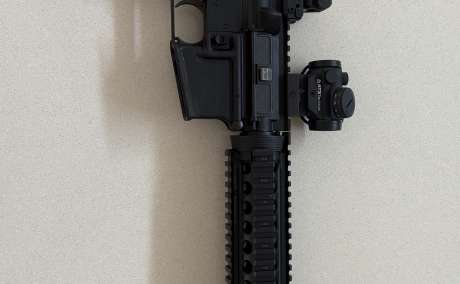 AR‑15 Spike’s Tactical / Adams Arms Gas Piston - Excelente Condición, Venta de Armas de fuego en PR