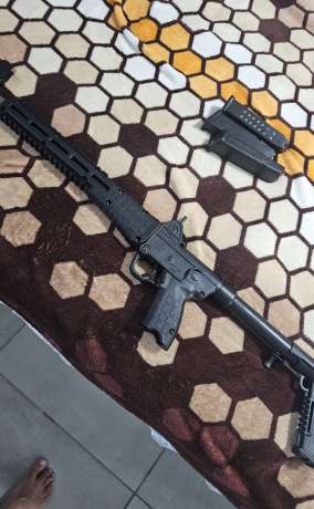Keltek Sub 2000  9MM (usa Mags de Glock 17), Venta de Armas de fuego en PR