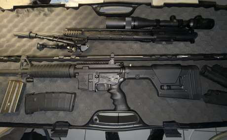 Ar15 Del-ton con muchos accesorios se cambia por pistola y dinero, o se vende!! , Venta de Armas de fuego en PR