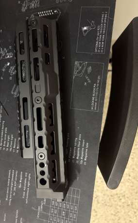 Midwest industries handguard Ak47, Venta de Armas de fuego en PR