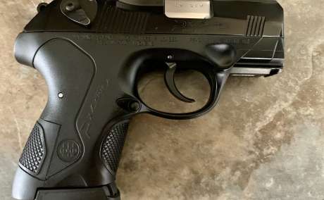 Venta  beretta px 4  storm .40 , Venta de Armas de fuego en PR