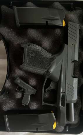 Se Vende!!! Por motivo de mudanza , Venta de Armas de fuego en PR