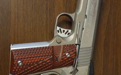 Colt DEFENDER 45ACP , Venta de Armas de fuego en PR