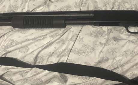 Escopeta Mossbertg 550 Cal. 12 pistol grips, Venta de Armas de fuego en PR