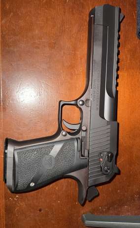 Solo venta desert eagle 50ae, Venta de Armas de fuego en PR