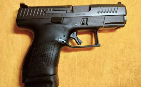 CZ P-10S Optic Ready - like new, Venta de Armas de fuego en PR