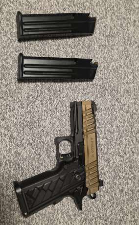 Se vende o se cambia 2011 apollo 11 sub compact, Venta de Armas de fuego en PR