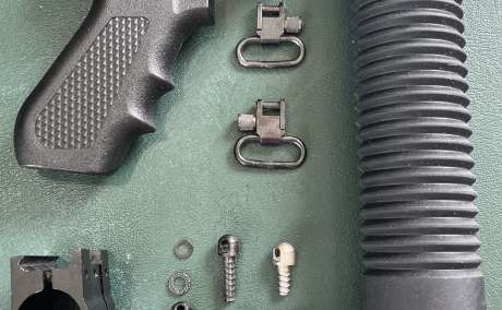 SHOTGUN PISTOL GRIP AND FOREARM KIT WITH EXTRAS, Venta de Armas de fuego en PR