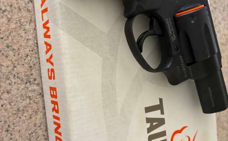 Taurus 856, Venta de Armas de fuego en PR