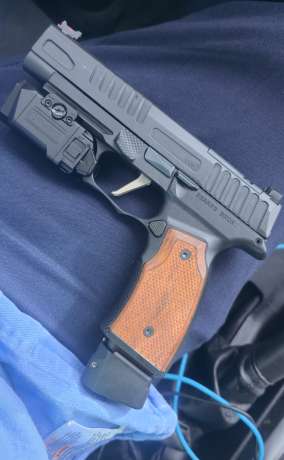 Sig sauer p365 fuse, Armas de fuego en PR