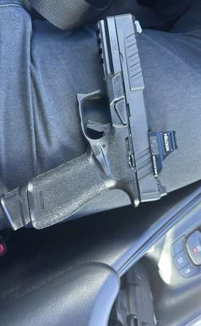 Solo venta springfield echelon 4.5 , Venta de Armas de fuego en PR