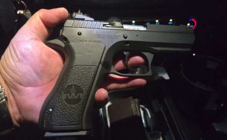 IWI BABY EAGLE JERICHO 941 .45 , Venta de Armas de fuego en PR