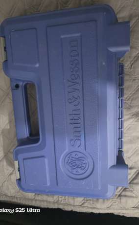 Case para revolver Smith &amp; Wesson, Armas de fuego en PR