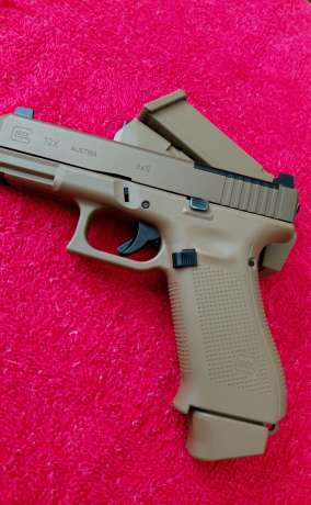 GLOCK 19 X MOS CON TODO DE FABRICA >>>HAY GRAN VARIEDAD DE ACCESORIOS PARA LA VENTA >>>TALES COMO HOLSTERS, MIRAS METAL NOCTURNA, RED DOT RMR>>>PARA PRECIOS Y DETALLES EN LA INF., Venta de Armas de fuego en PR