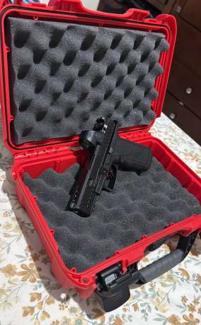 ZEV TECHNOLOGY OZ9C HYPER COMP V2 NUEVA CON TODO LO QUE TRAE DE FÁBRICA 2 FRAME Y RED DOT TRIJICON SRO, Venta de Armas de fuego en PR