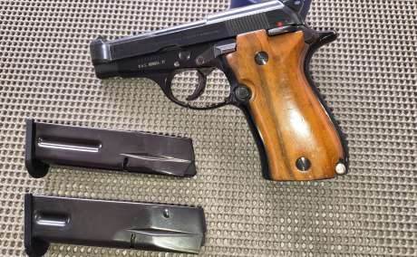 Beretta 84 380 acp Cheetah, Venta de Armas de fuego en PR
