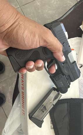 Taurus G2C, con linterna…, Venta de Armas de fuego en PR