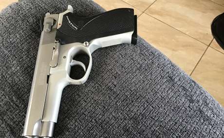 Se vende o se cambia, Venta de Armas de fuego en PR