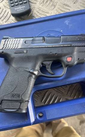 Smith & Wesson M&P9 shield con láser, Venta de Armas de fuego en PR