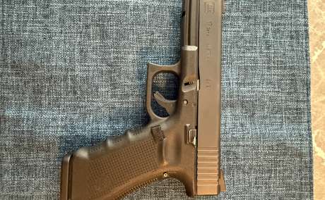 Glock 17 gen 4 y sus cargadores, Venta de Armas de fuego en PR