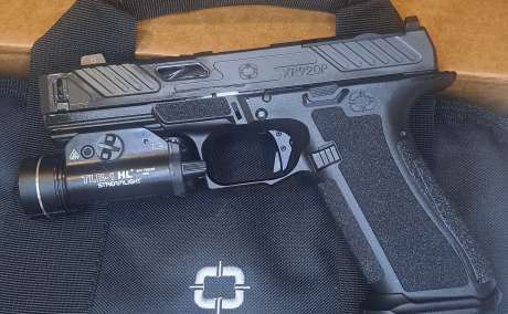 Shadow System XR920P con Flashlight y Holster, Venta de Armas de fuego en PR