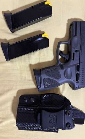 TAURUS EN PERFECTAS CONDICIONES, Venta de Armas de fuego en PR