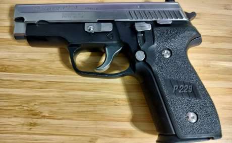 Sig Sauer P229 en excelentes condiciones, Venta de Armas de fuego en PR