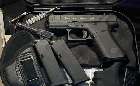 Glock 43X MOS $500 fijos o cambio,soy de Corozal., Venta de Armas de fuego en PR