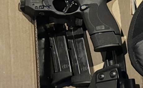 Shield Plus Performance 9 porteada $450 fijos o cambio,Soy de Corozal., Venta de Armas de fuego en PR