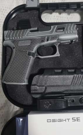 Se vende Glock 43X con 2 magazine de 15 de fabrica mira OSIGHT SE y Holster $750 comprador paga traspaso soy de arecibo, Venta de Armas de fuego en PR