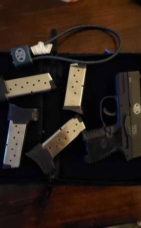 Fn 503 excelentes condiciones 300$  solo llamas por wassupp, Armas de fuego en PR